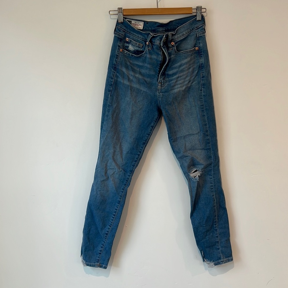 Gap true skinny ankle sky high jeans